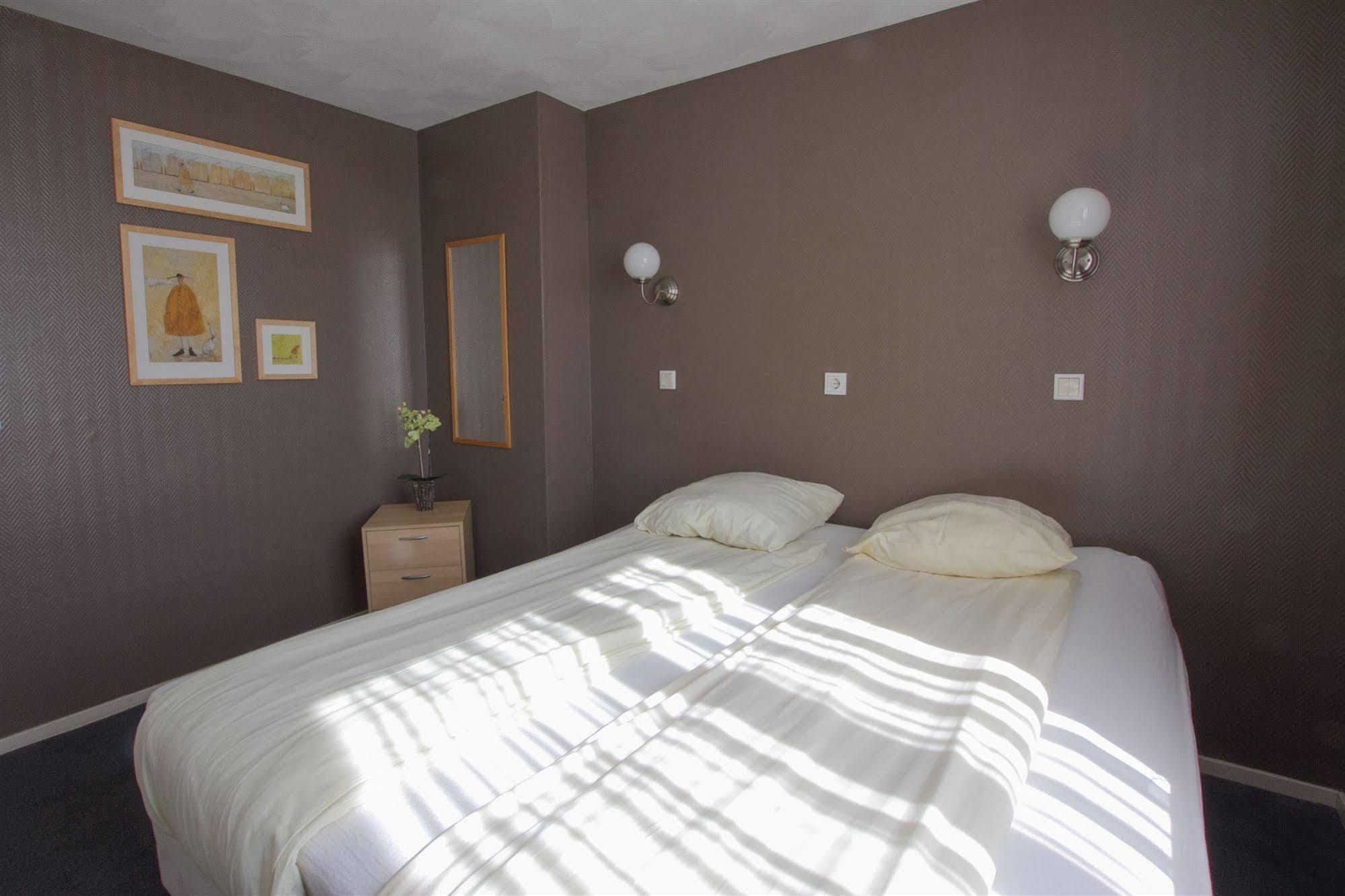 Hotel Velsen ไอย์มัลเดิน ภายนอก รูปภาพ