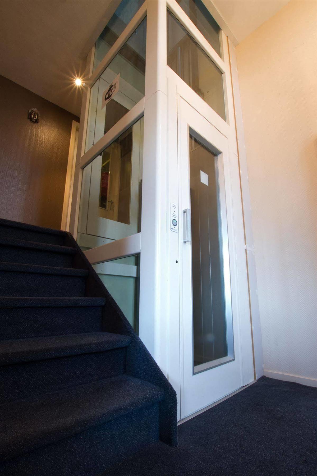 Hotel Velsen ไอย์มัลเดิน ภายนอก รูปภาพ